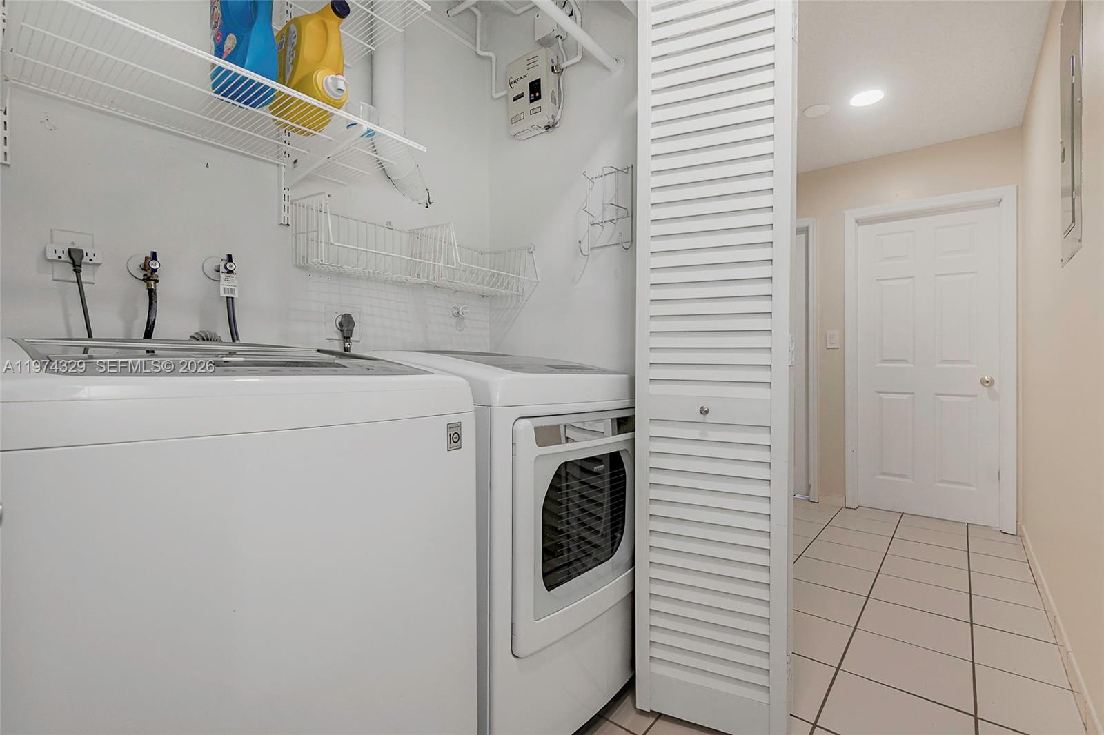 WEST MILLER HEIGHTS SEC 2 - Residential