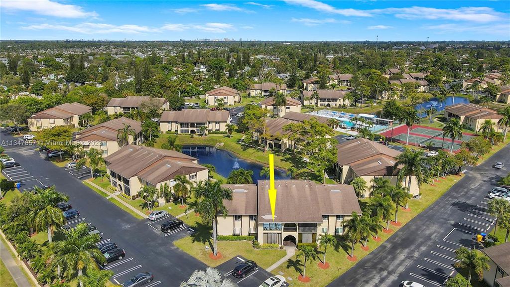 Photo of 331 Pine Ridge Cir #A-2, Green Acres, FL 33463 (MLS # A11347857)