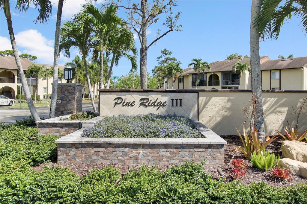 Photo of 331 Pine Ridge Cir #A-2, Green Acres, FL 33463 (MLS # A11347857)