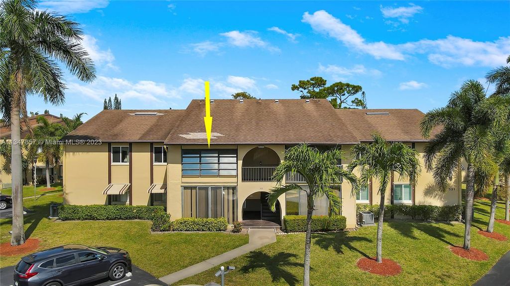 Photo of 331 Pine Ridge Cir #A-2, Green Acres, FL 33463 (MLS # A11347857)