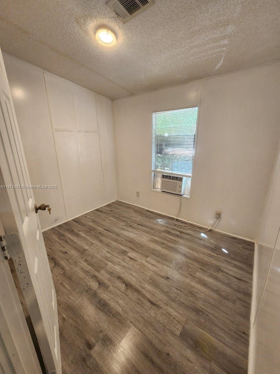 WATERGATE MOBILE HOME EST - Residential Lease