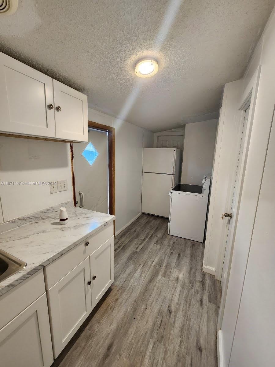 WATERGATE MOBILE HOME EST - Residential Lease