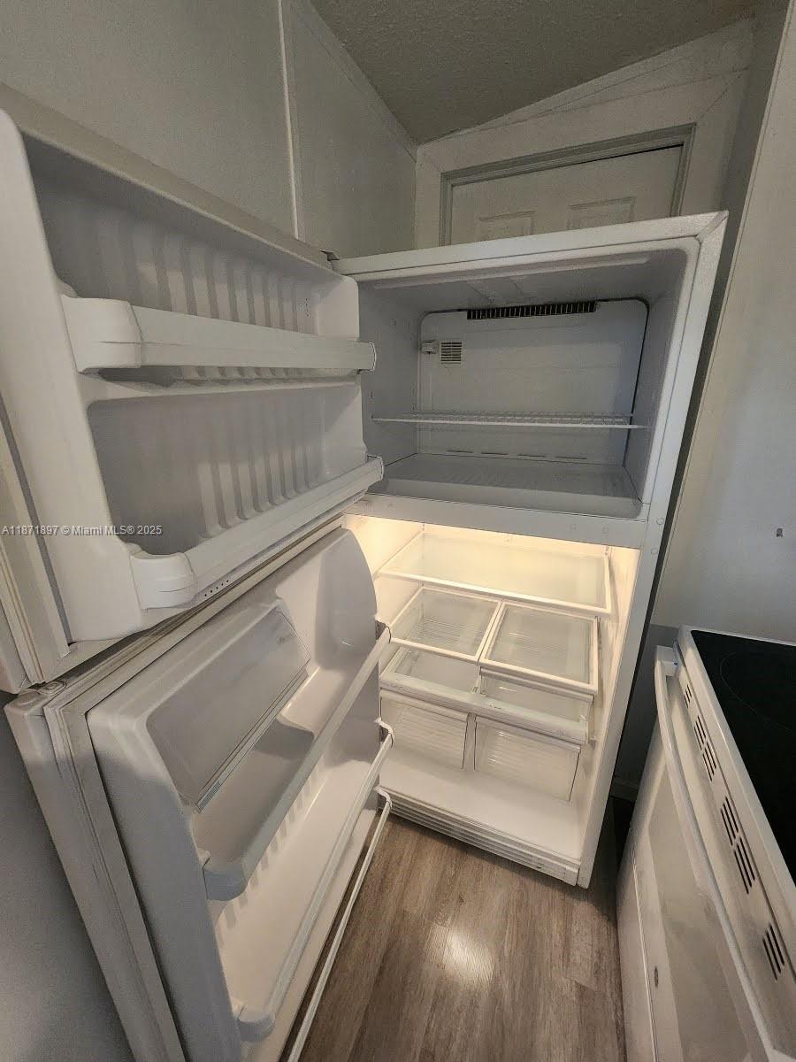 WATERGATE MOBILE HOME EST - Residential Lease