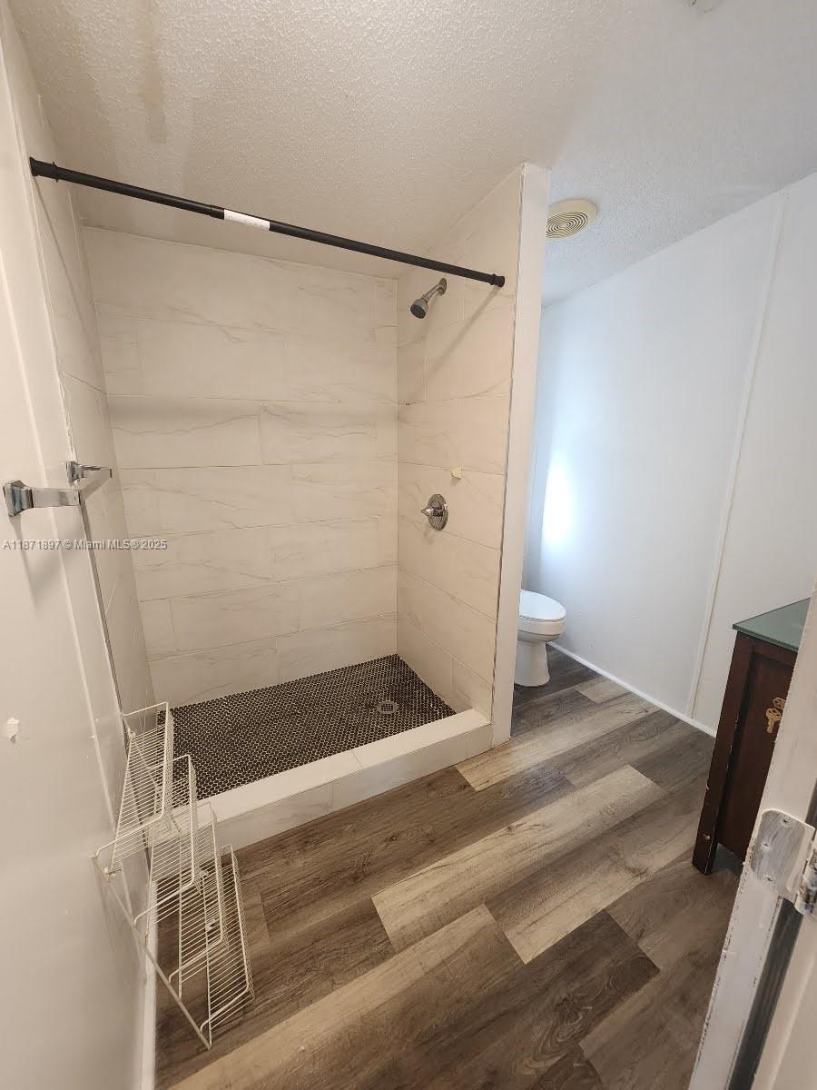 WATERGATE MOBILE HOME EST - Residential Lease