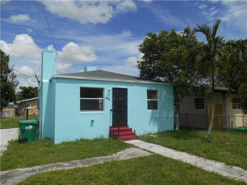 Centrally located in heart of Miami within close proximity to major transportation outlets including metrorail with elementary and middle schools in immediate area. Home features updated kitchen & bathroom with freshly painted interior/exterior and tile f looring throughout. Seller very motivated and interested in any resonable offers.