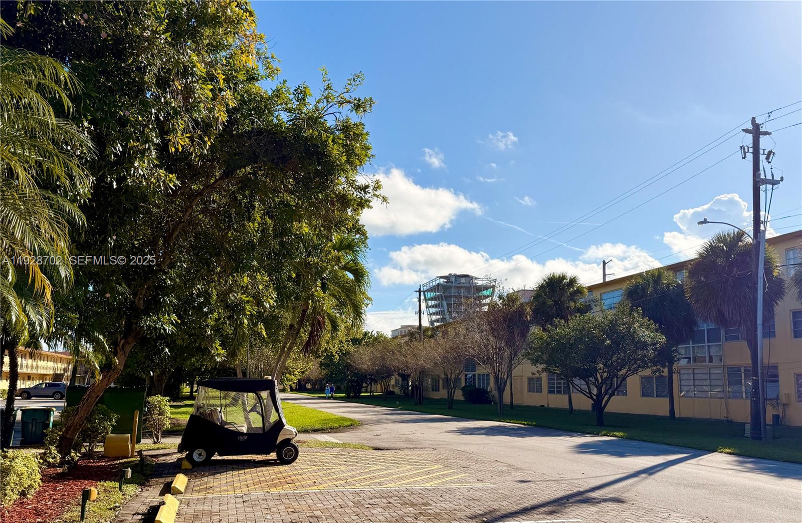 BISC LAKE GARDENS NO 2 BL - Residential Lease