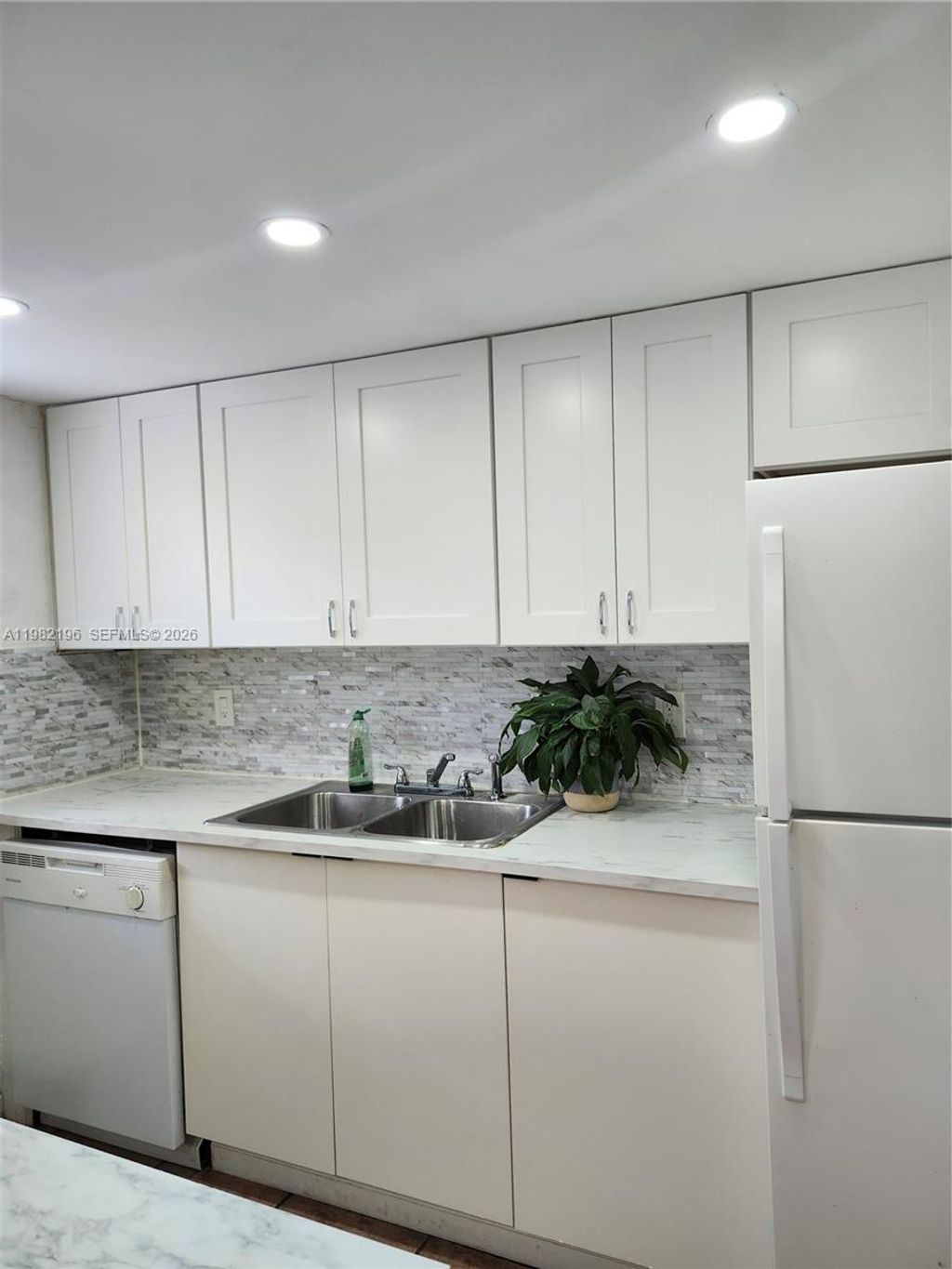 Photo of 1100 NE 9th Ave #203, Fort Lauderdale, FL 33304 (MLS # A11982196)