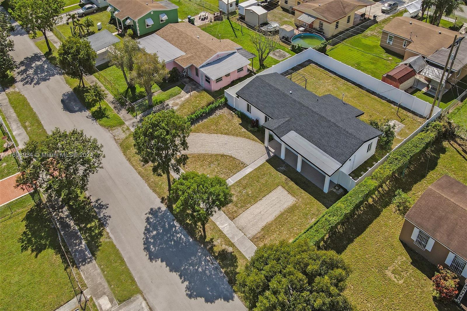 Photo 23 of 32 of 15850 NW 18th Ave house