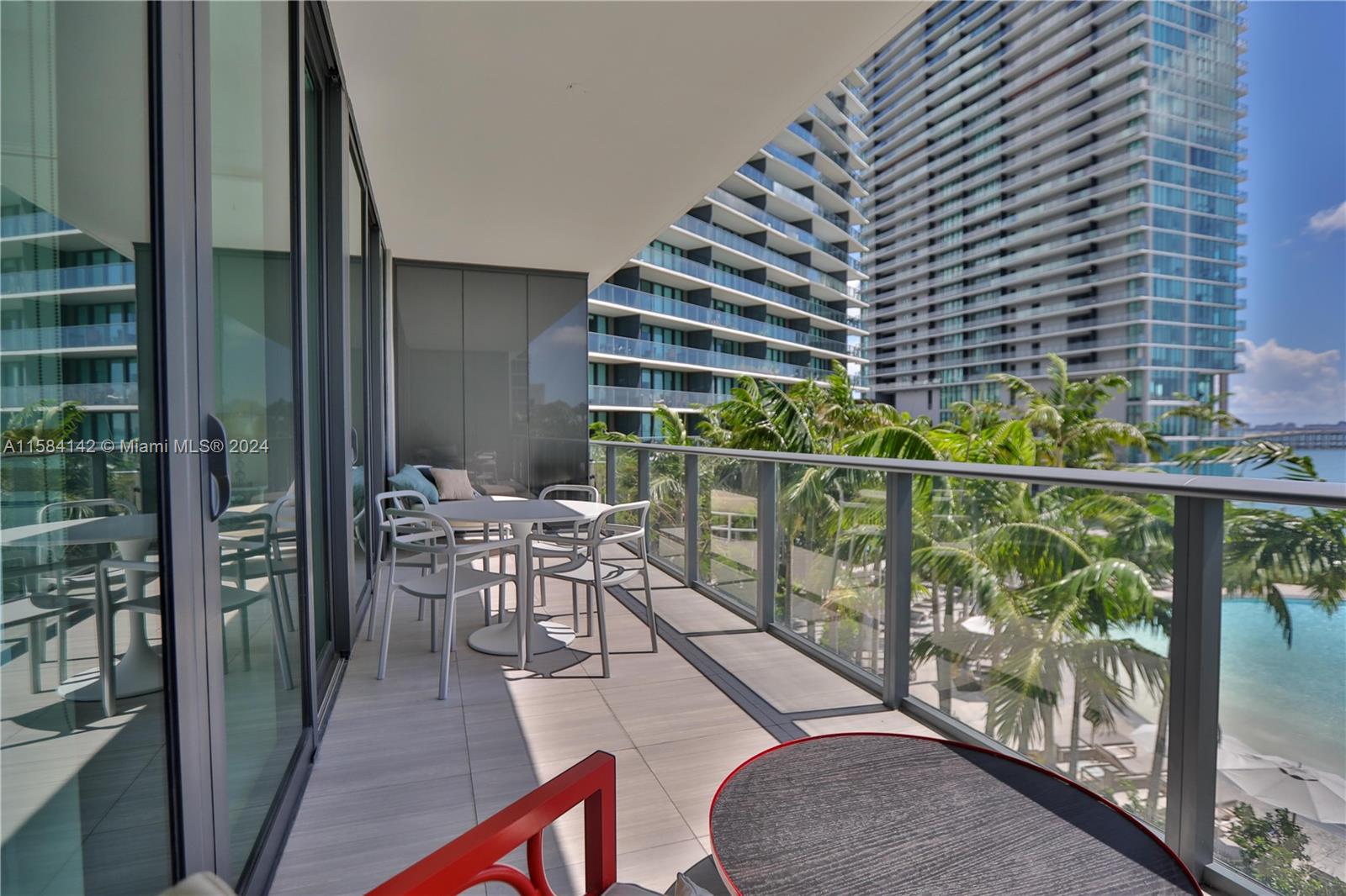 GRAN PARAISO CONDO - Residential