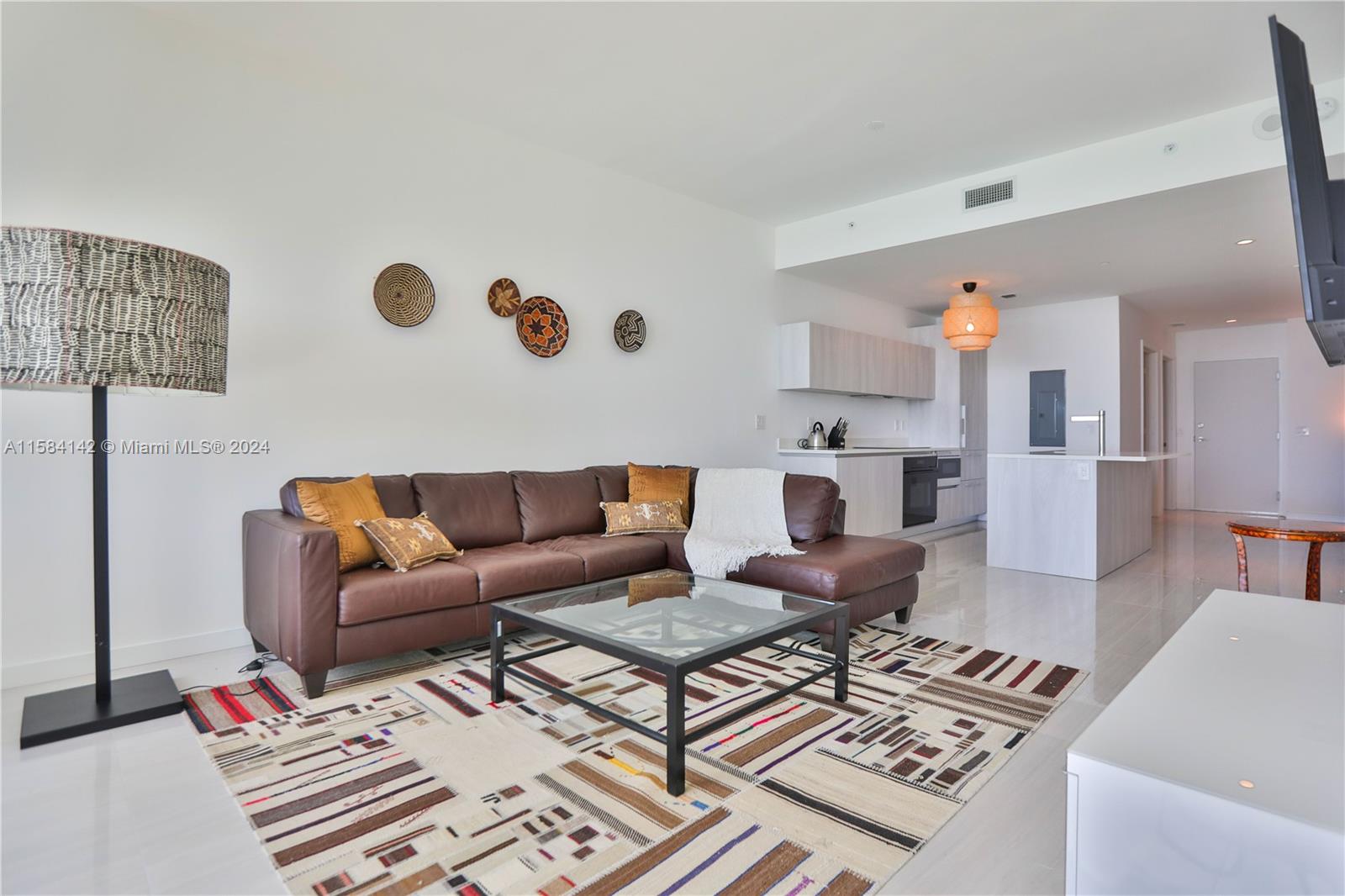 GRAN PARAISO CONDO - Residential