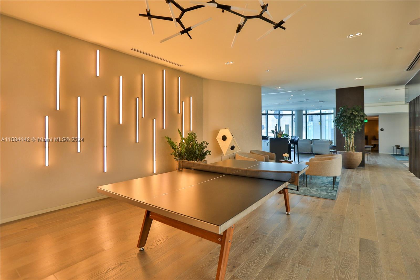 GRAN PARAISO CONDO - Residential