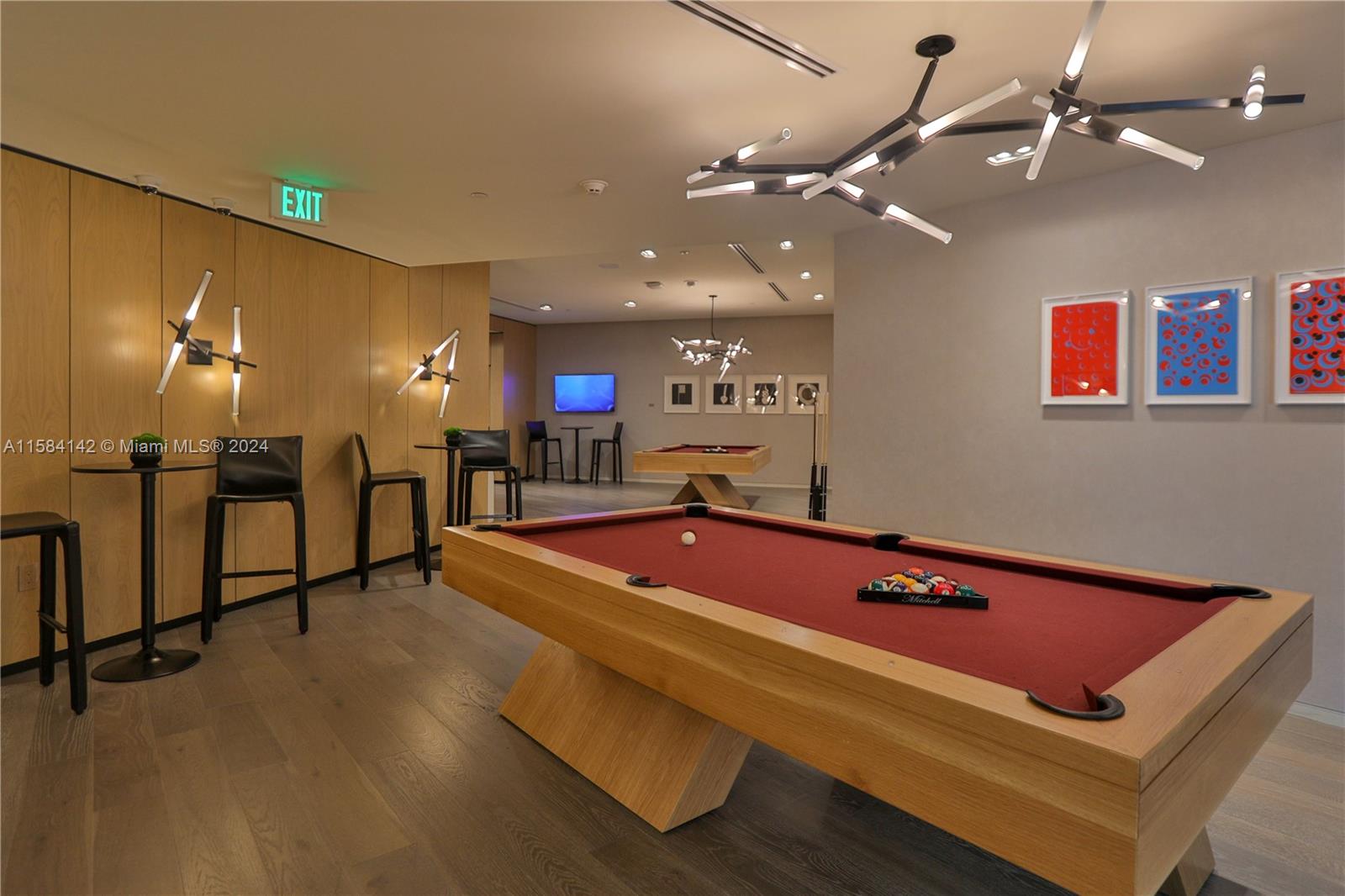 GRAN PARAISO CONDO - Residential