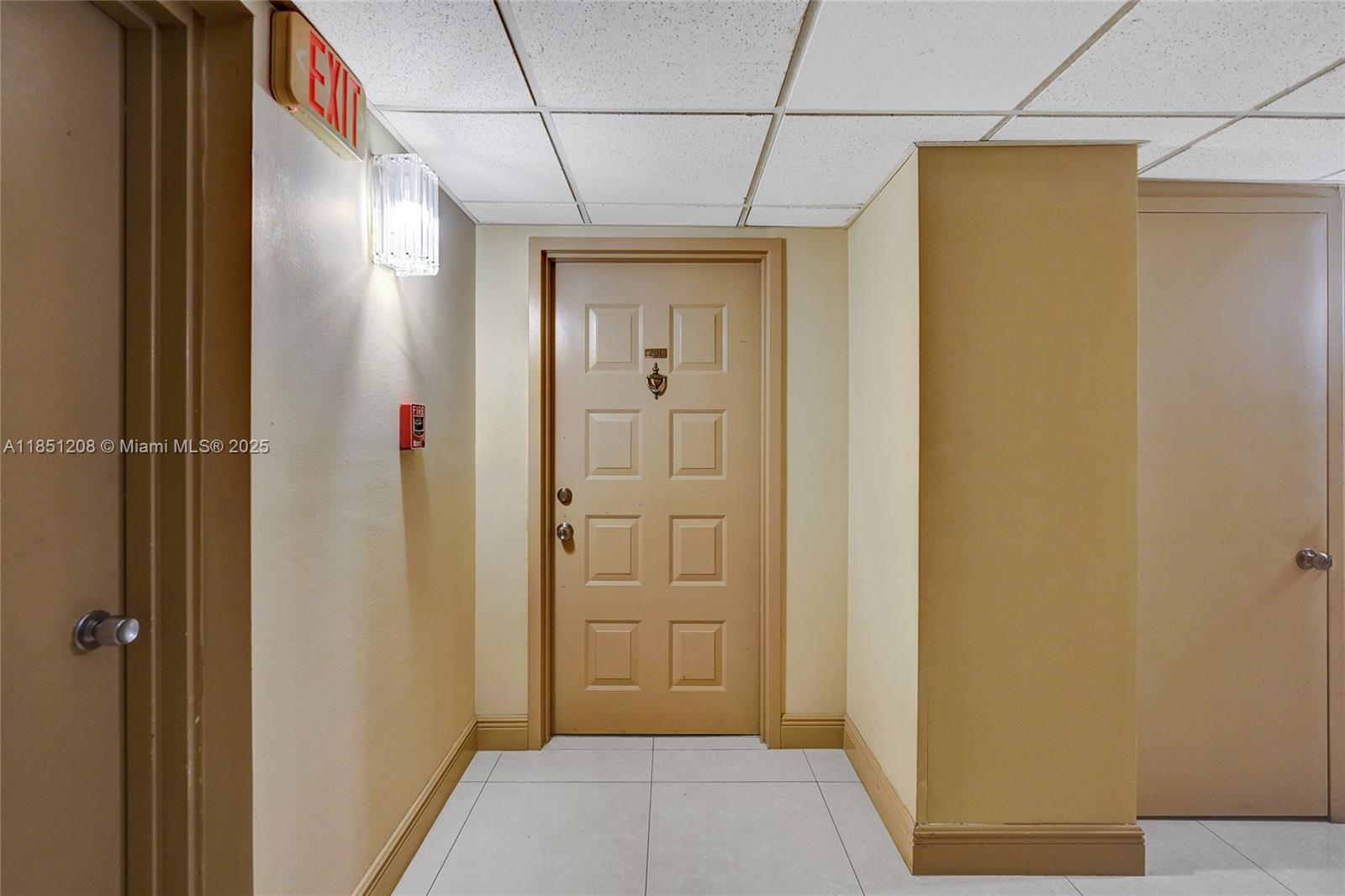 SUMMIT CONDO - Residential Lease