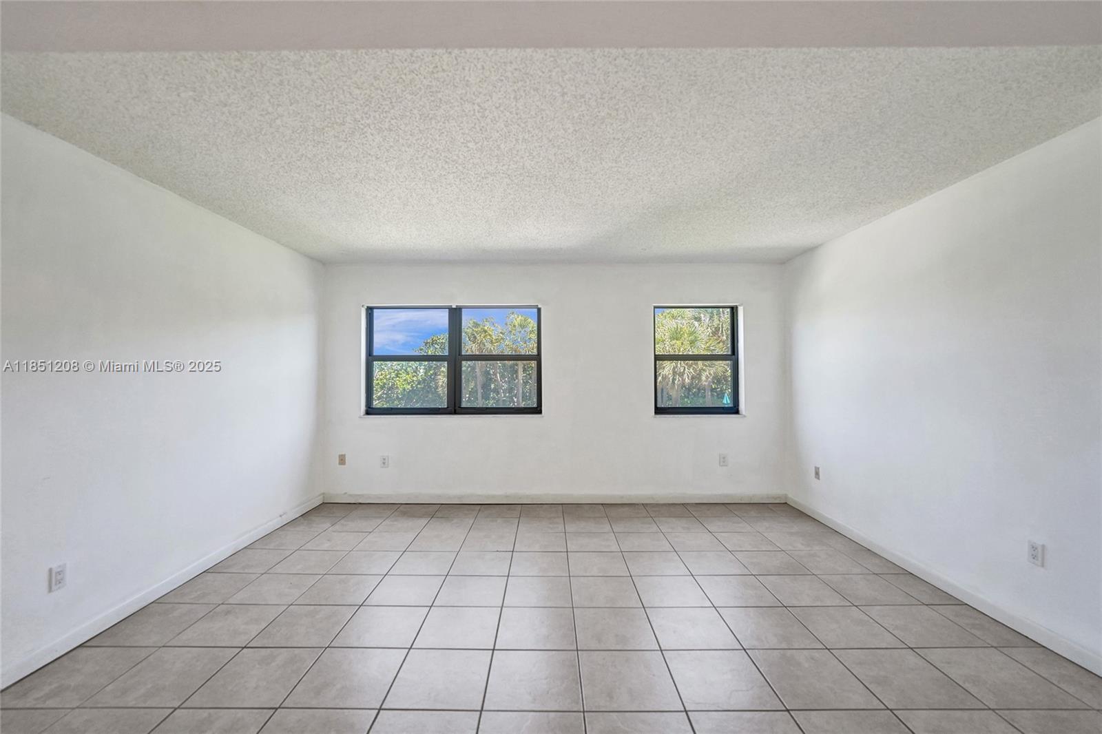 SUMMIT CONDO - Residential Lease