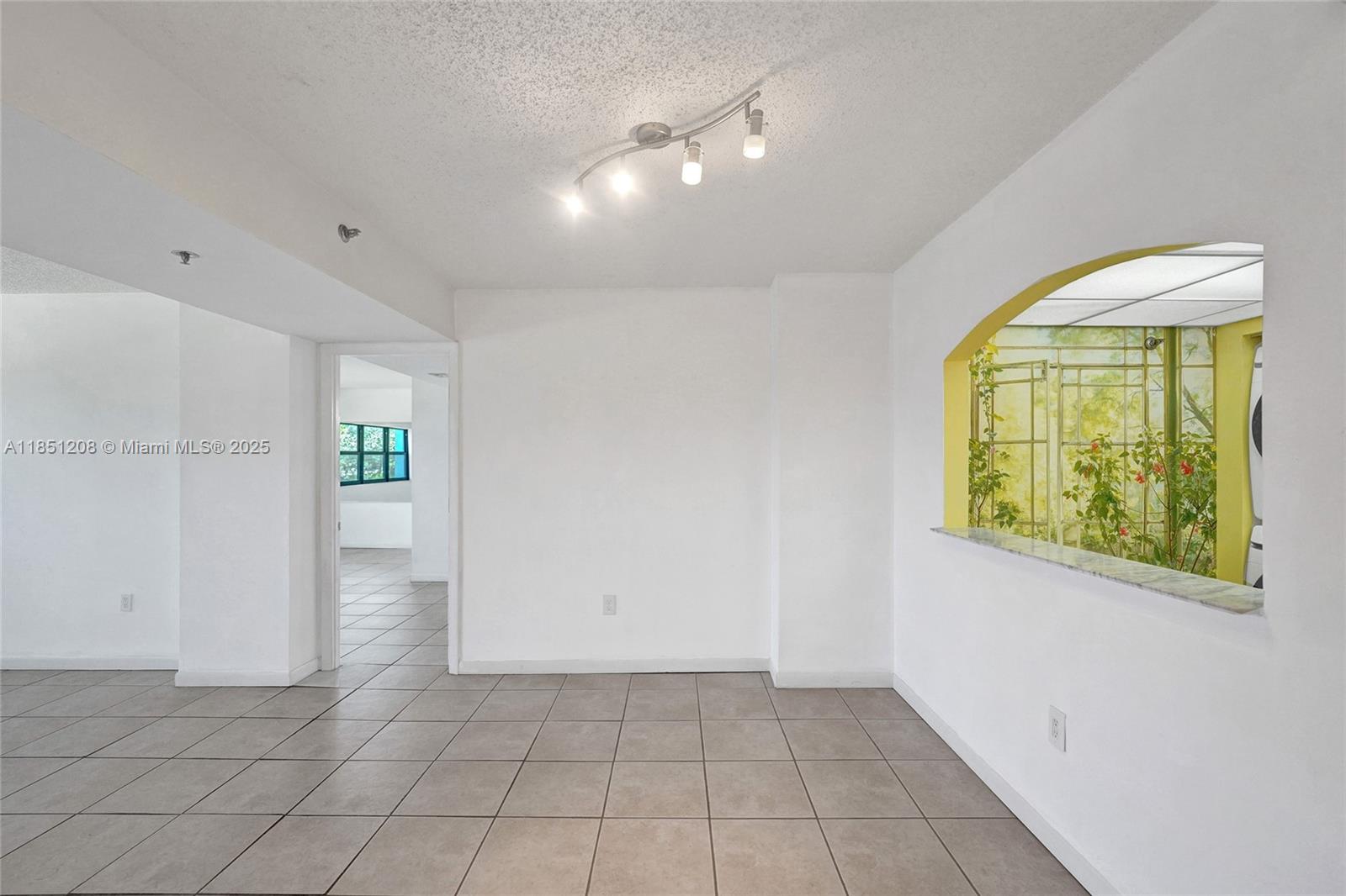 SUMMIT CONDO - Residential Lease