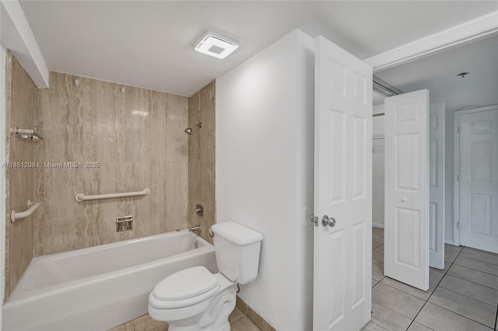 SUMMIT CONDO - Residential Lease