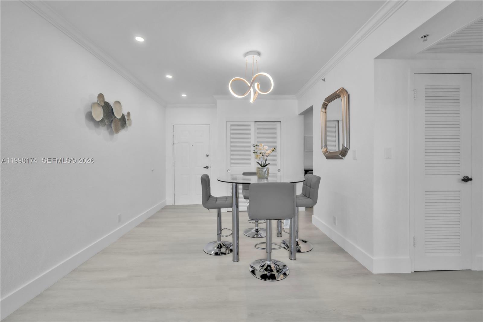 WAVE CONDO - Residential Lease