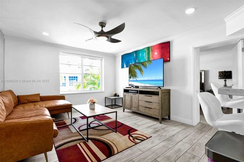 1460 Ocean Dr 305 Miami Beach FL 33139