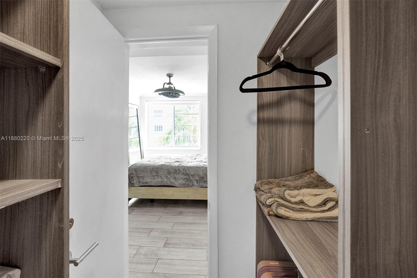 THE DRAKE CONDO - Residential