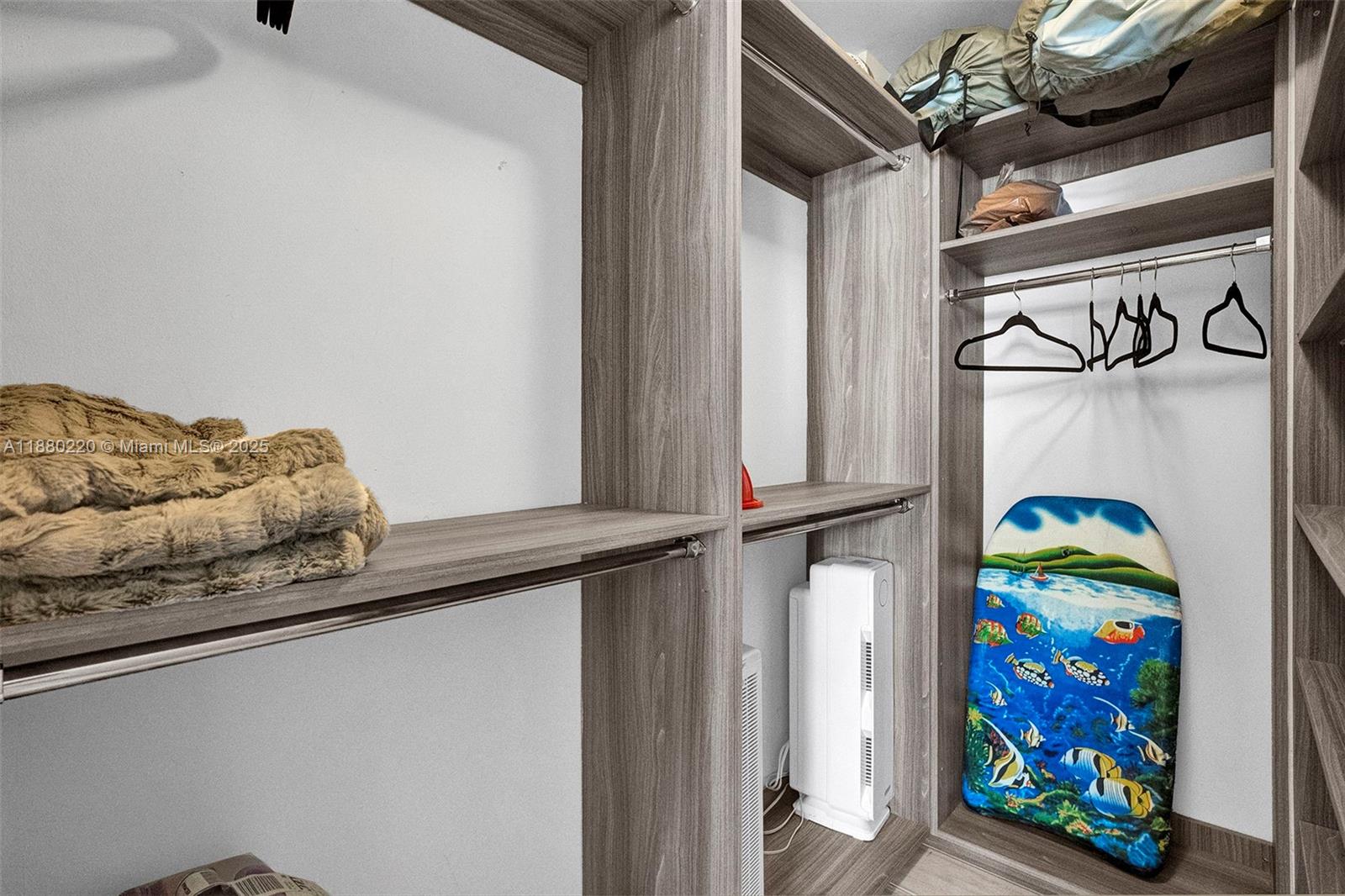 THE DRAKE CONDO - Residential