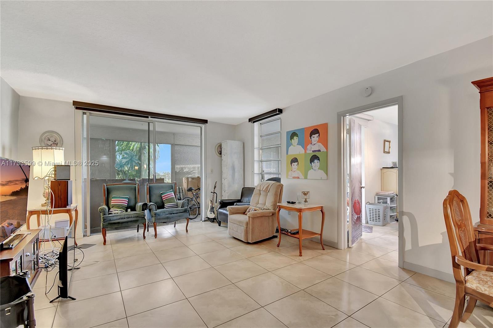 POINT EAST SEC III CONDO - Residential