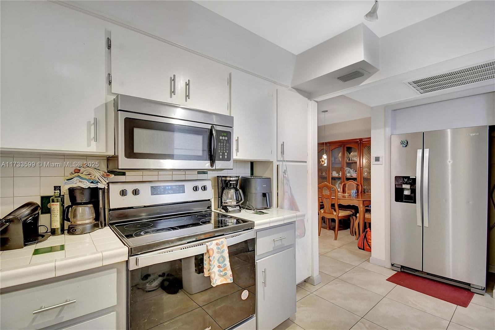 POINT EAST SEC III CONDO - Residential