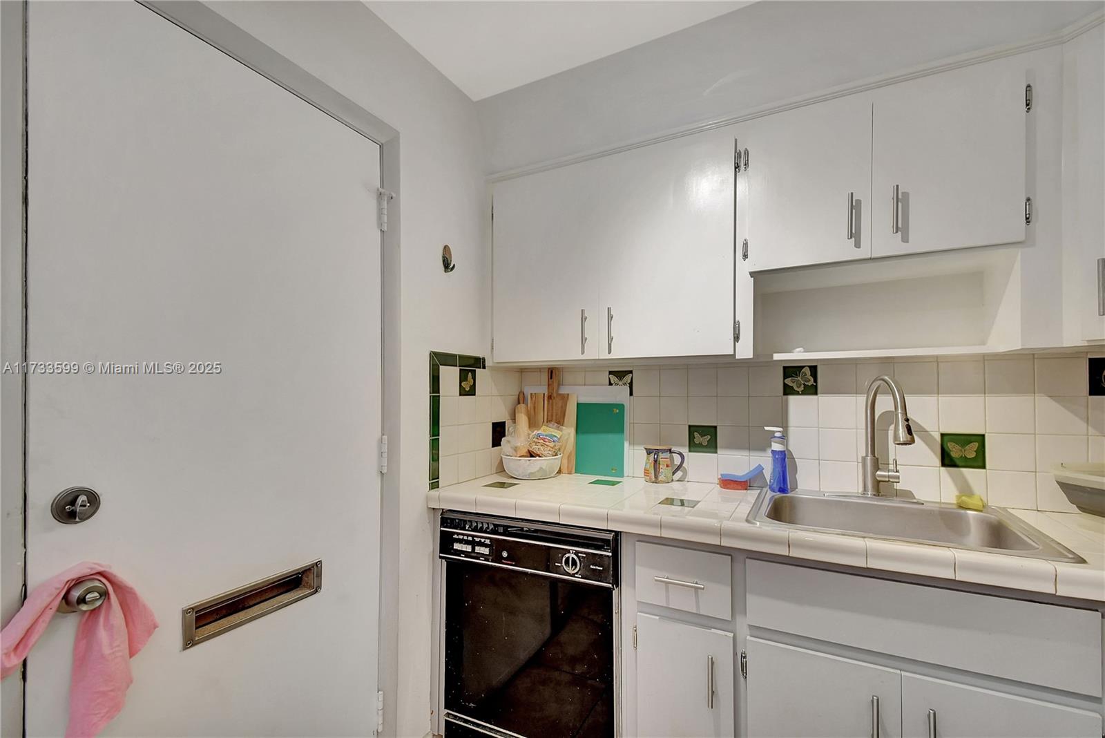 POINT EAST SEC III CONDO - Residential