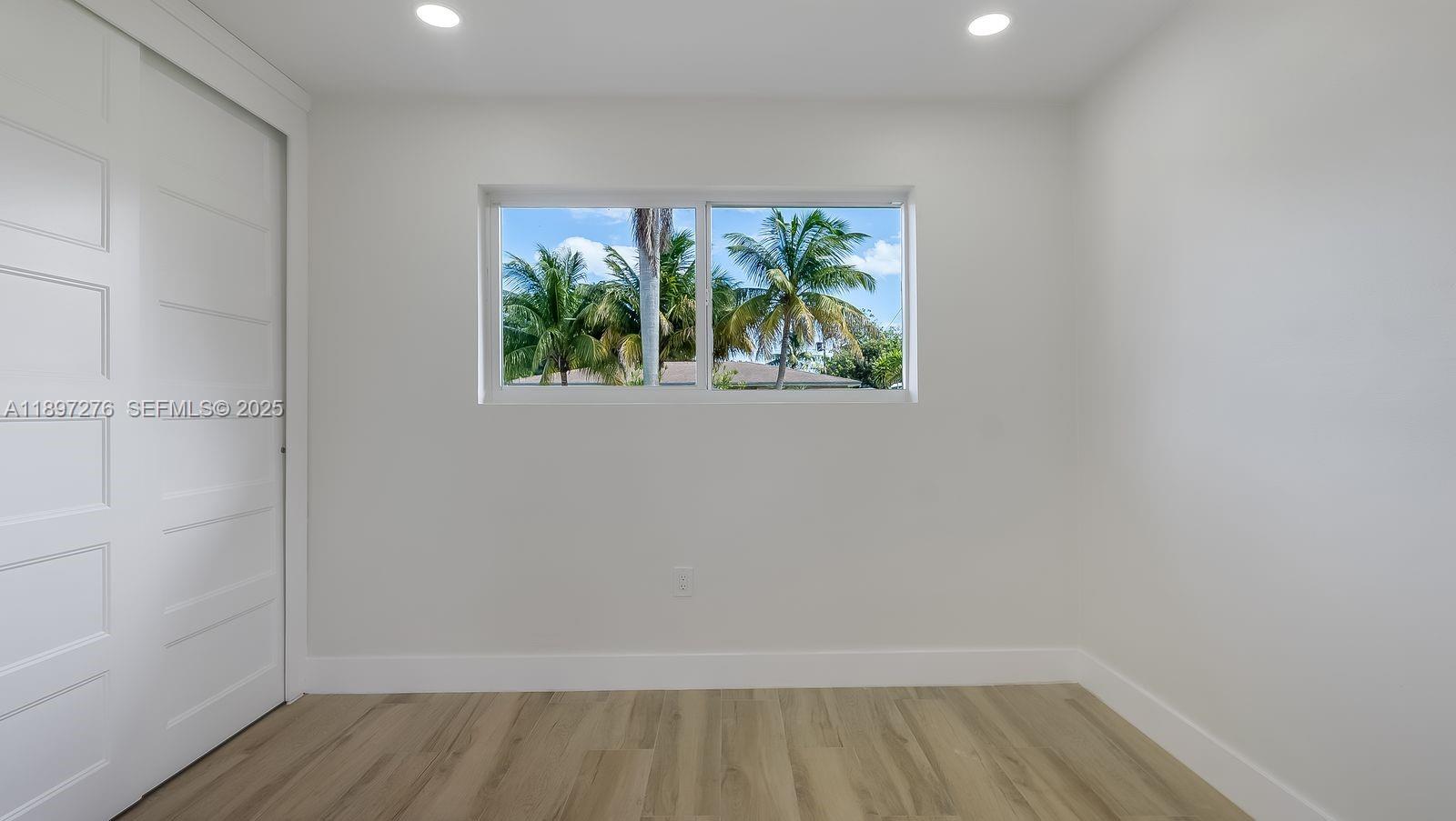 CORAL RIDGE ISLES - Residential