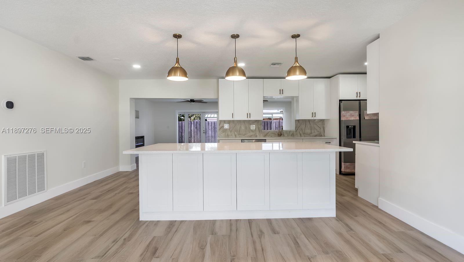 CORAL RIDGE ISLES - Residential