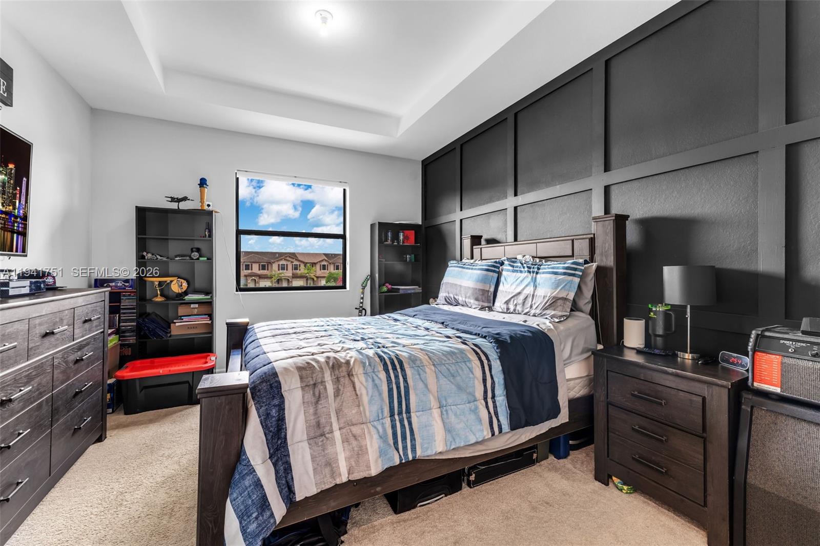 BAYWINDS OF GALAPAGOS FIR - Residential