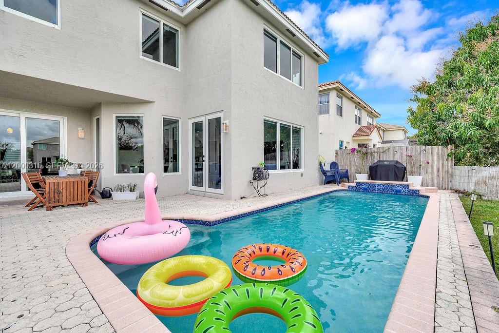 NORTH 29 ASSOC - Residential Lease