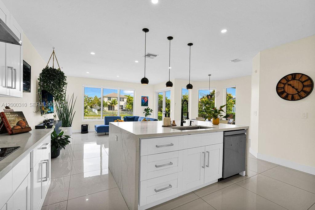 NORTH 29 ASSOC - Residential Lease