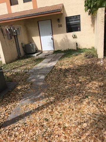 TRIANGLE PROPERTY - Residential