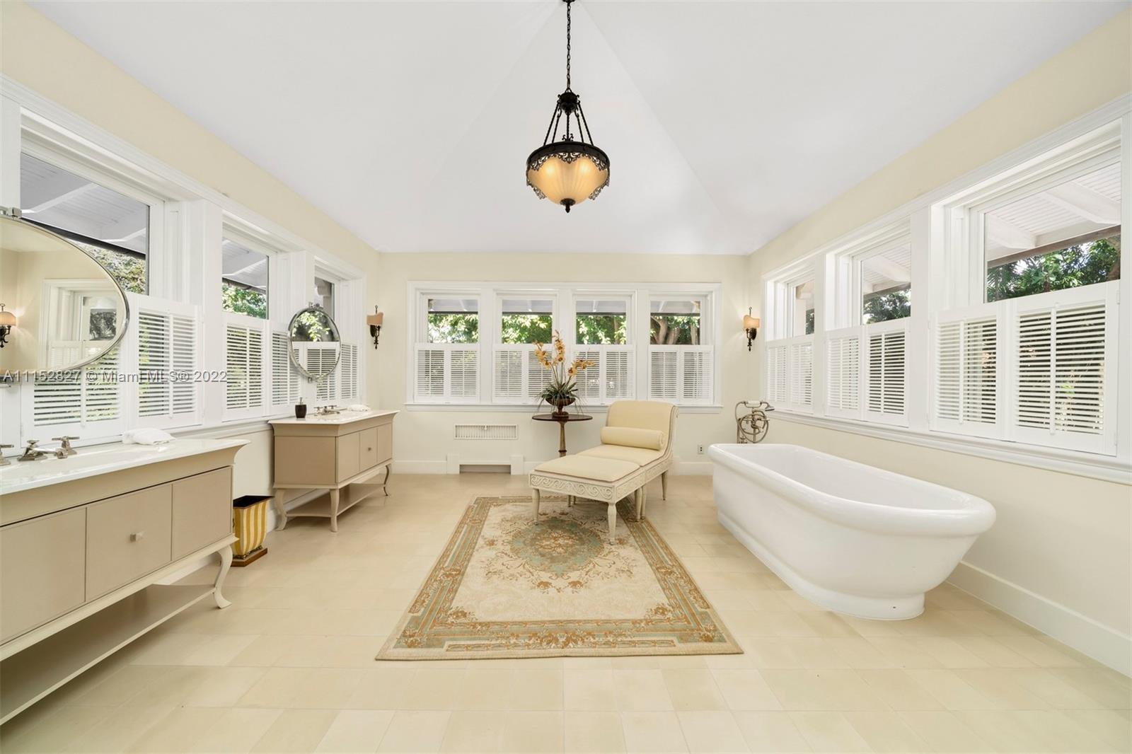 BRICKELLS FLAGLER - Residential
