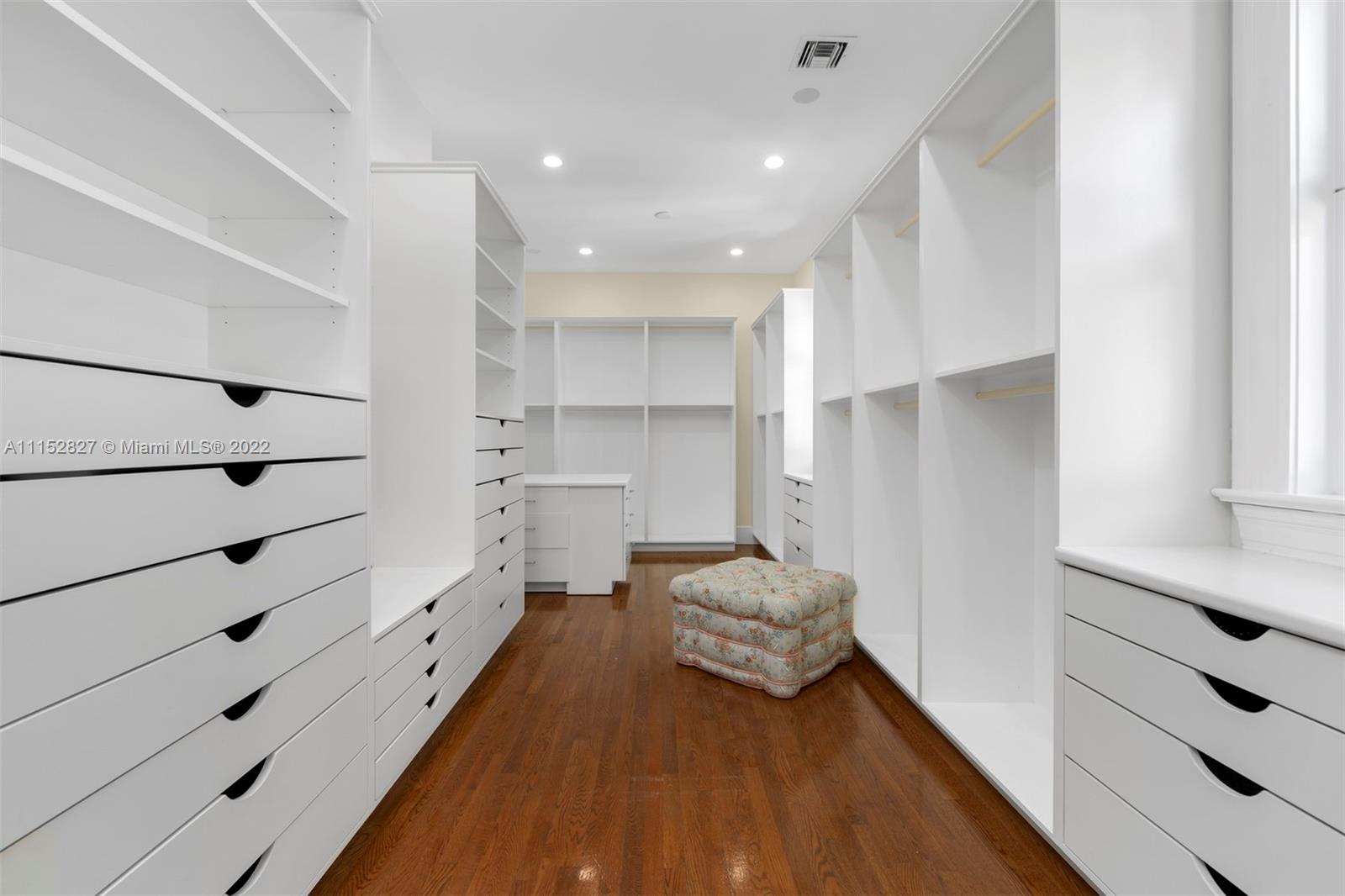 BRICKELLS FLAGLER - Residential