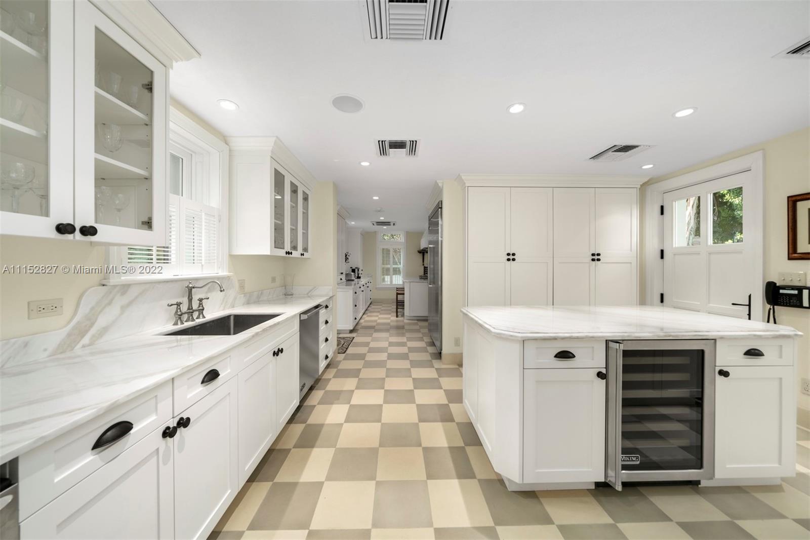 BRICKELLS FLAGLER - Residential