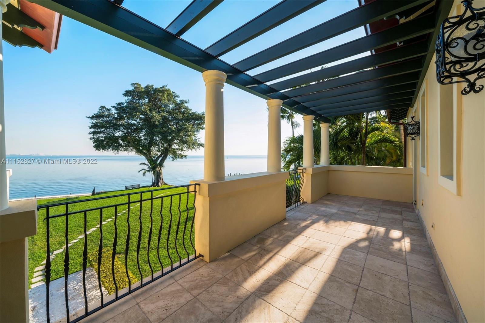 BRICKELLS FLAGLER - Residential