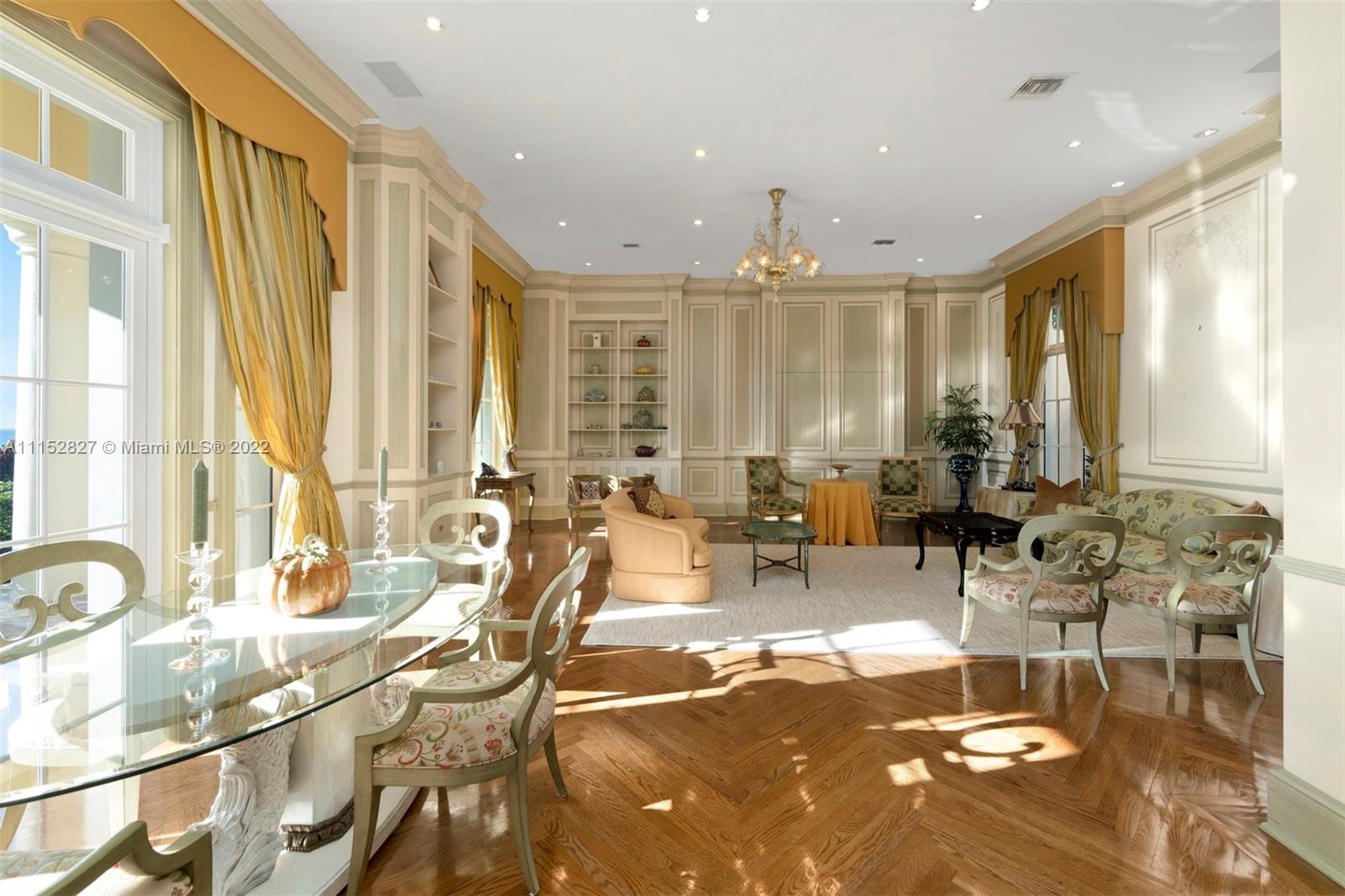 BRICKELLS FLAGLER - Residential