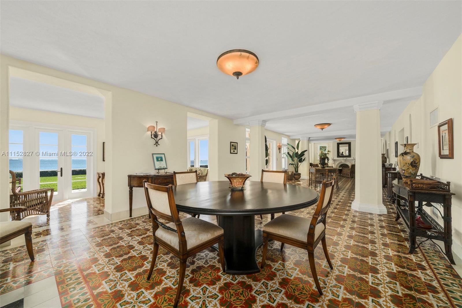 BRICKELLS FLAGLER - Residential