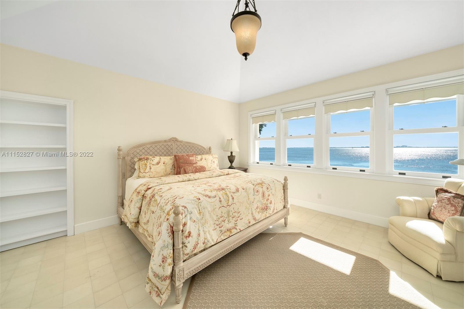 BRICKELLS FLAGLER - Residential