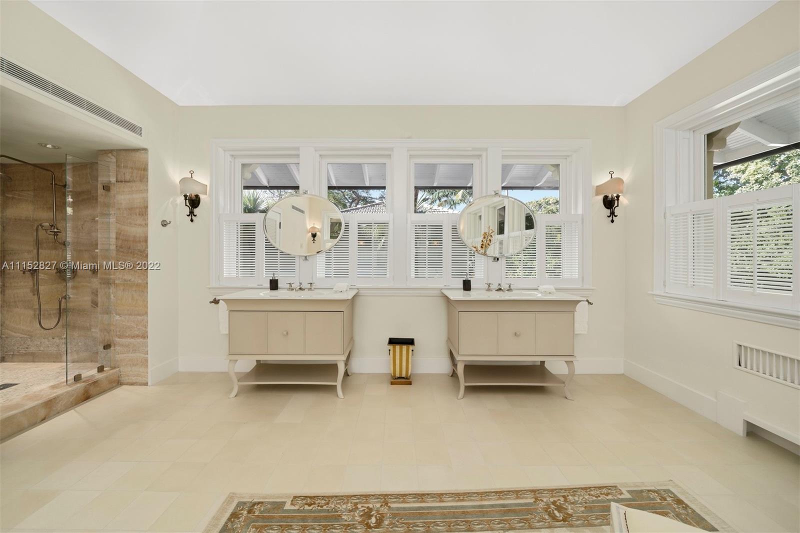 BRICKELLS FLAGLER - Residential