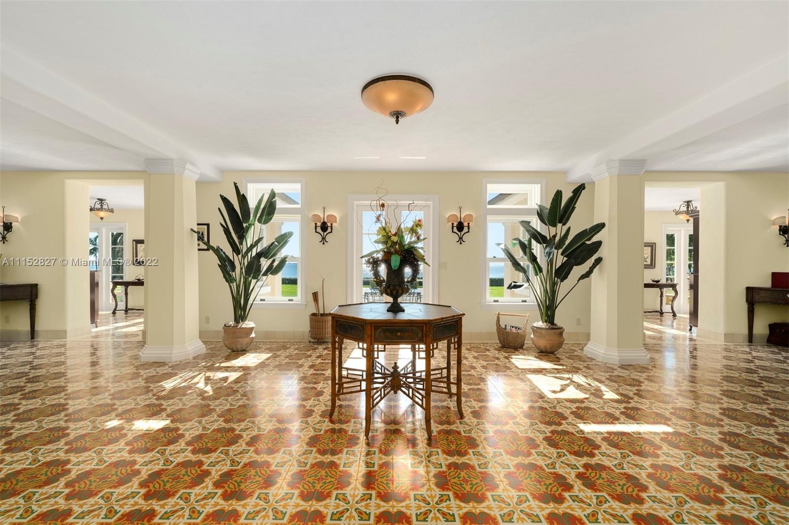 BRICKELLS FLAGLER - Residential