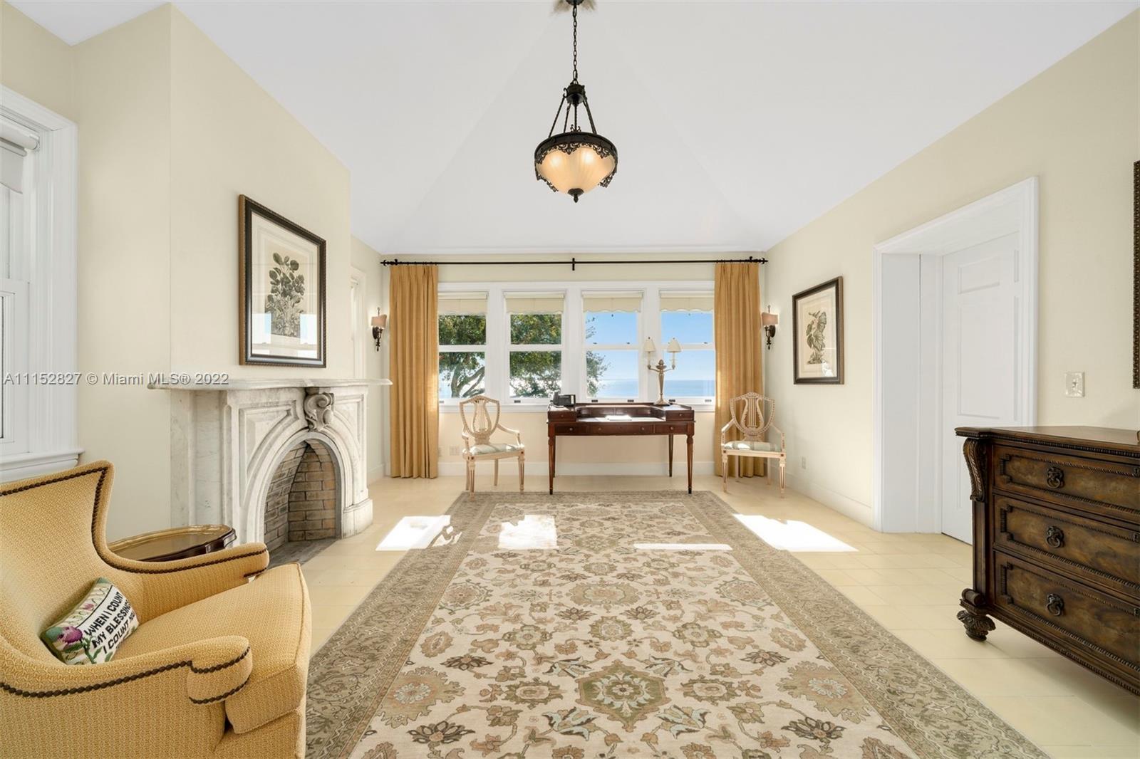 BRICKELLS FLAGLER - Residential
