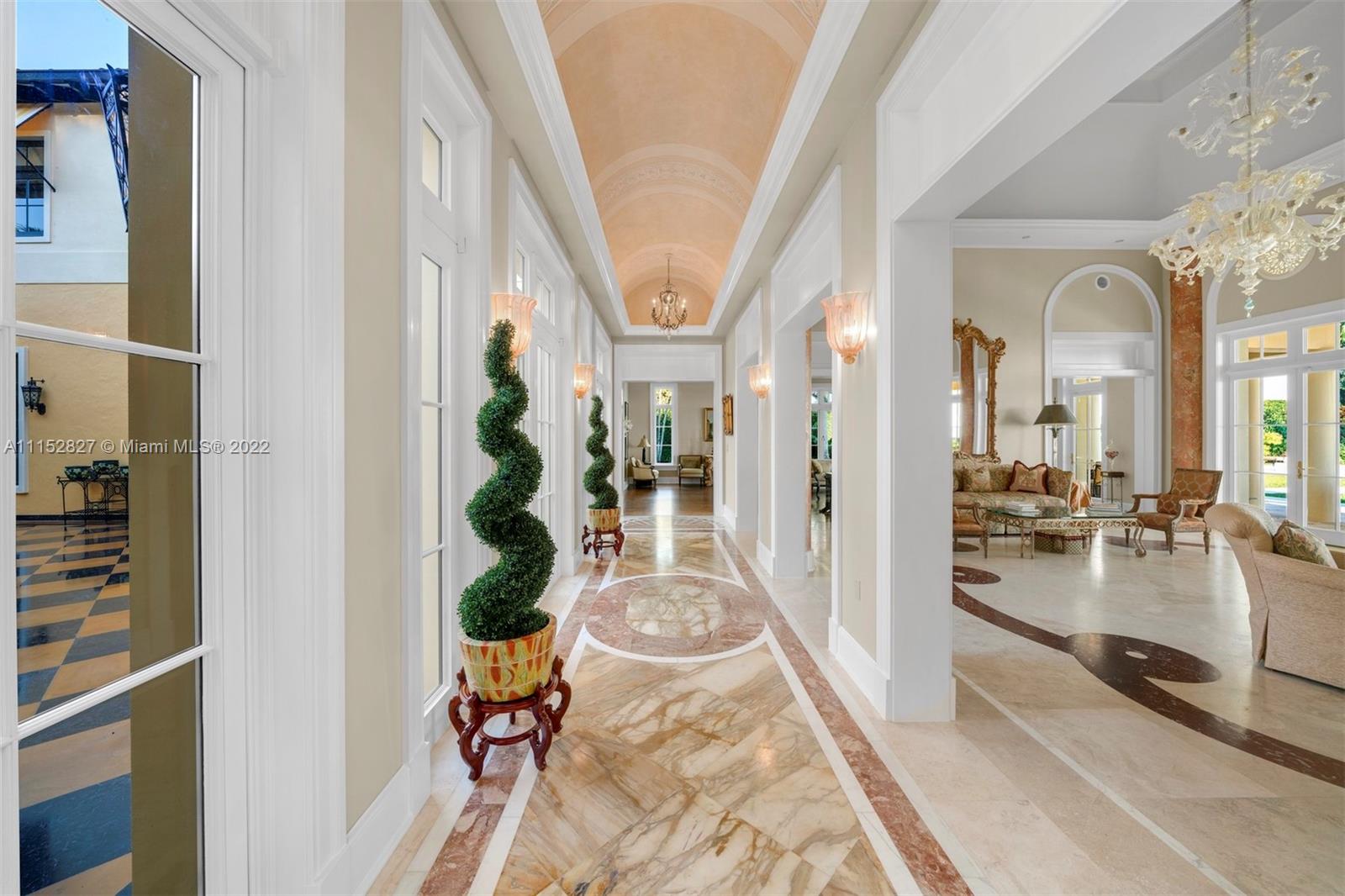 BRICKELLS FLAGLER - Residential