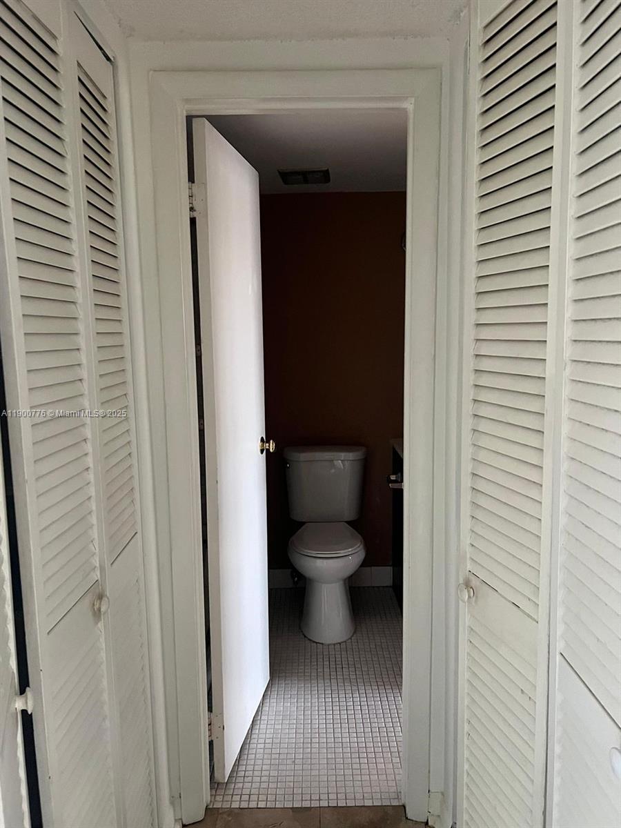 TALL TREES CONDO - Residential