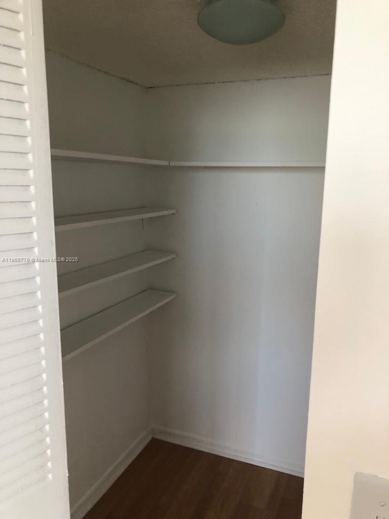 TALL TREES CONDO - Residential