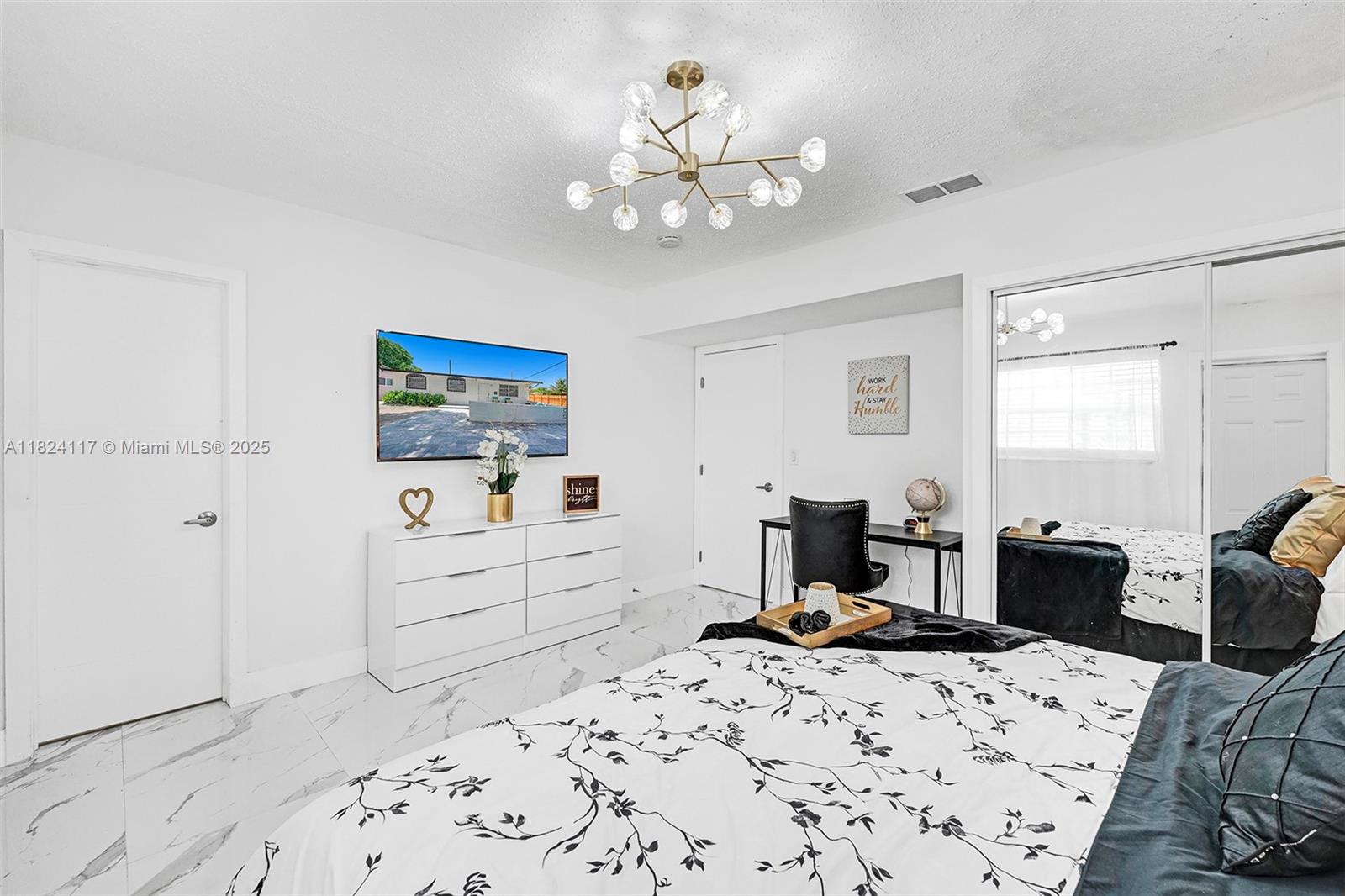 GEORGETOWN 4 CONDO - Residential