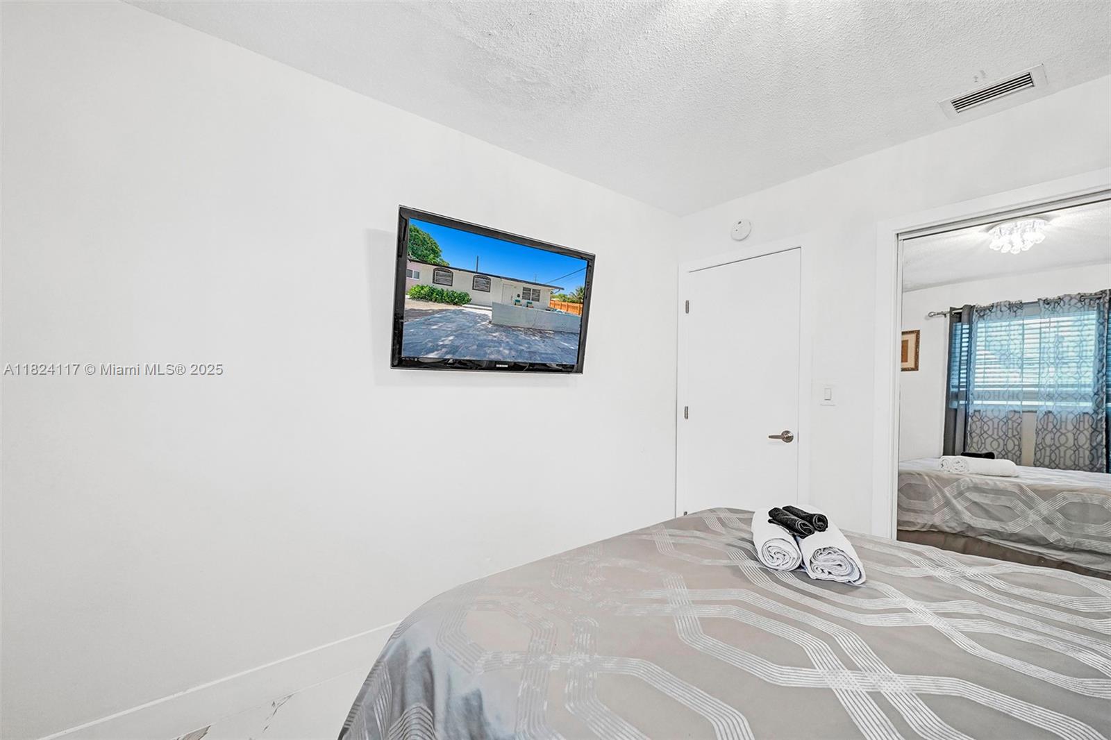 GEORGETOWN 4 CONDO - Residential