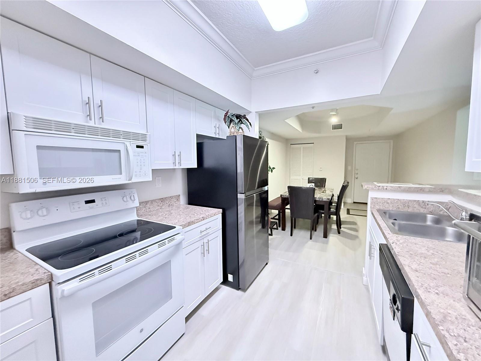 MARQUESA CONDO - Residential