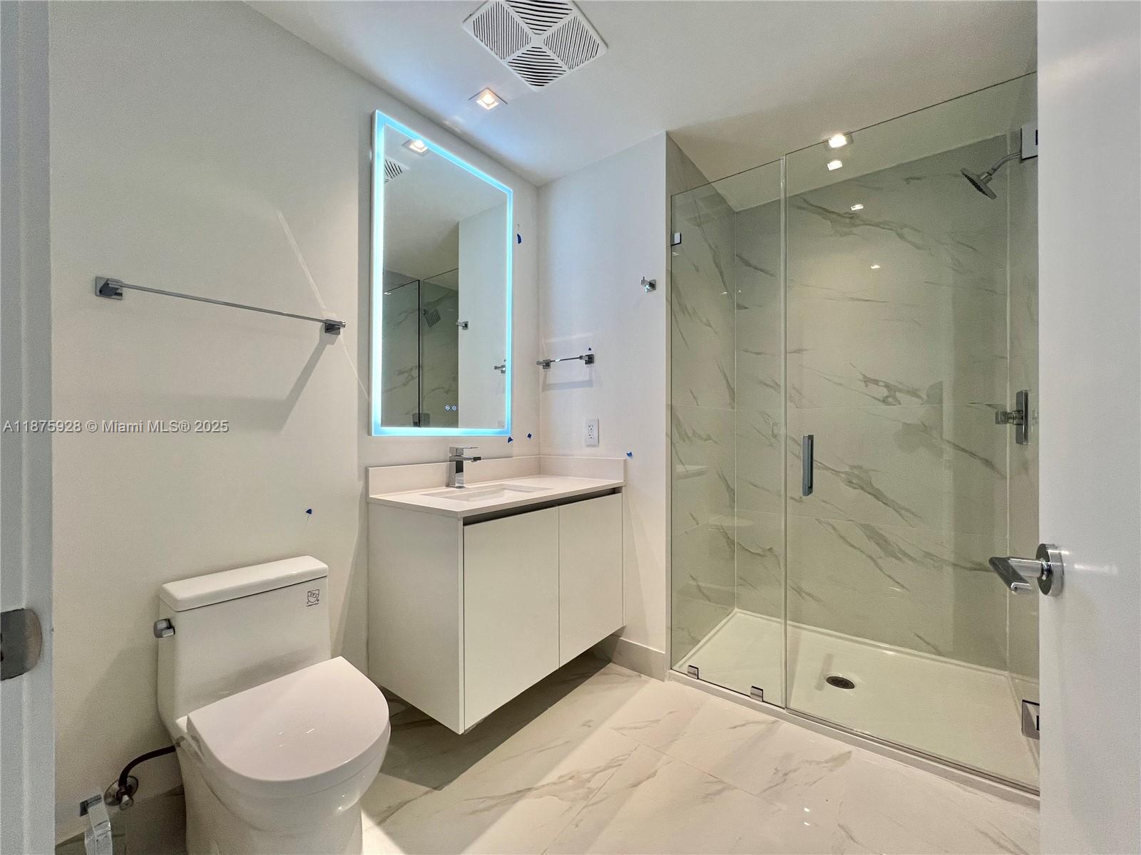 ARIA RESERVE SOUTH - Residential Lease